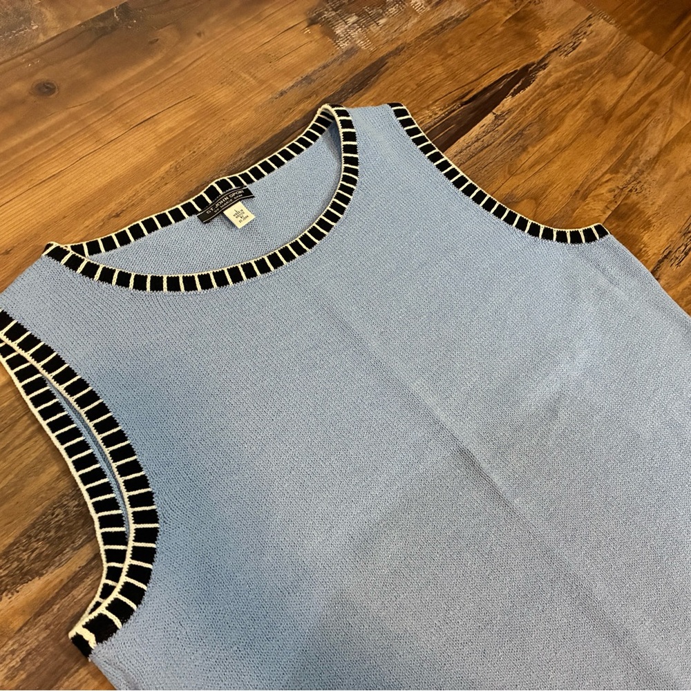 St John women’s L Knit Top Blue Sleeveless Tank Black Trim Santana Sport - Picture 2 of 5